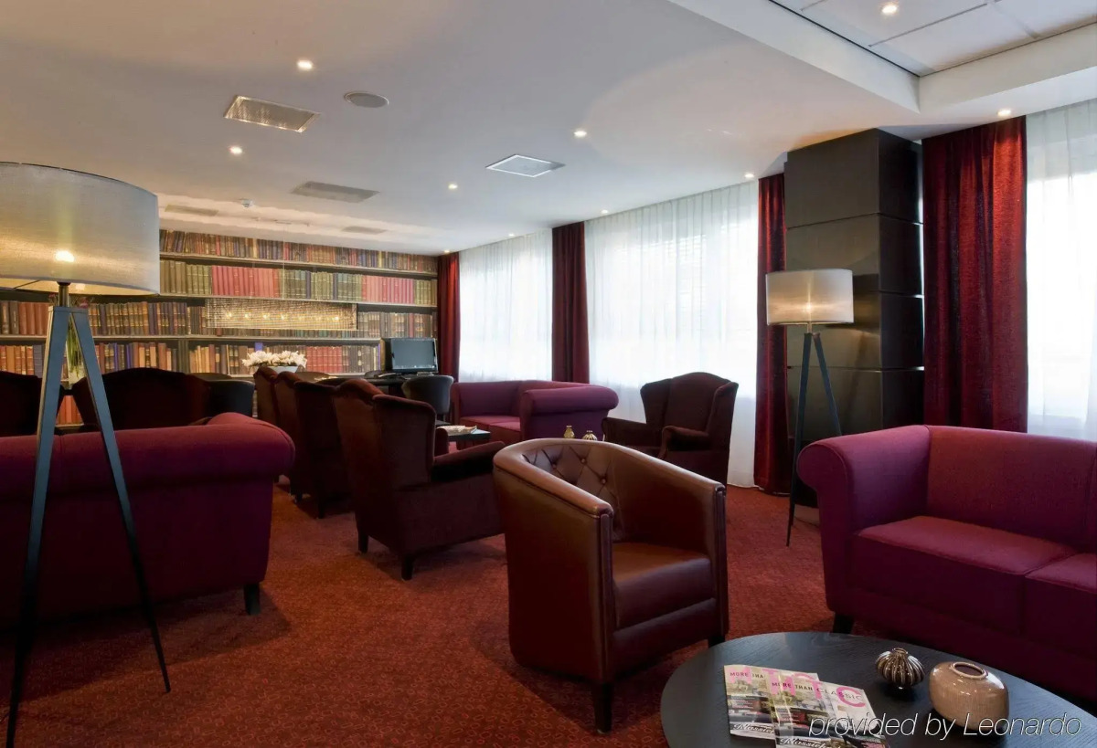 Holiday Inn Express Amsterdam - Sloterdijk Station by IHG