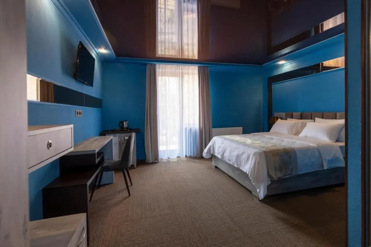 Отель Georgia Gold