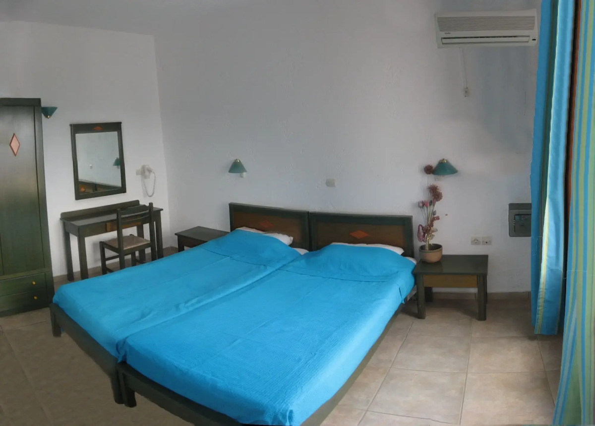 Romantica Hotel Apartments