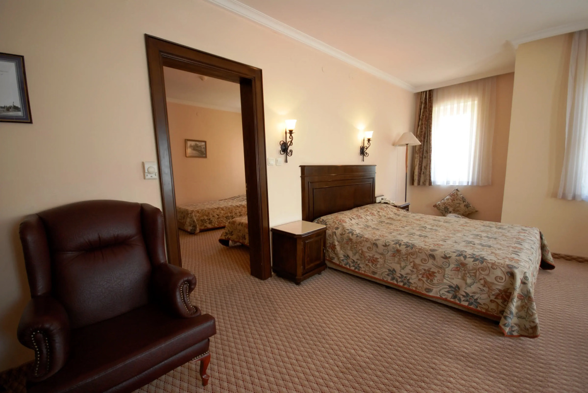 Отель Montania Town