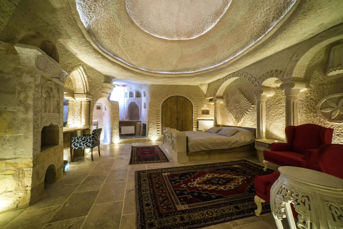 The Village Cave Hotel