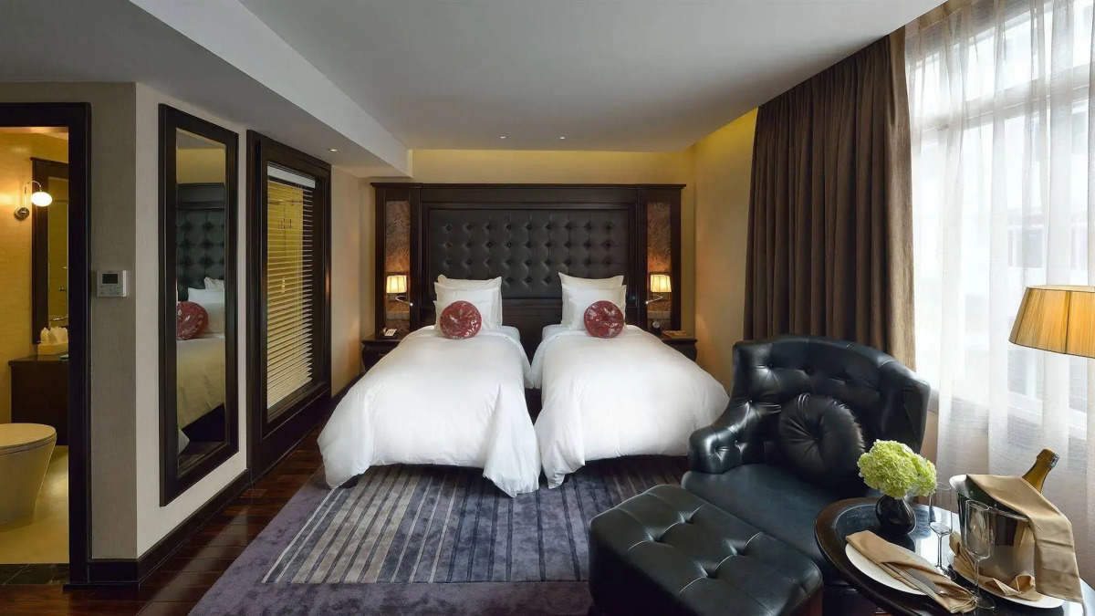 Paradise Suites Hotel