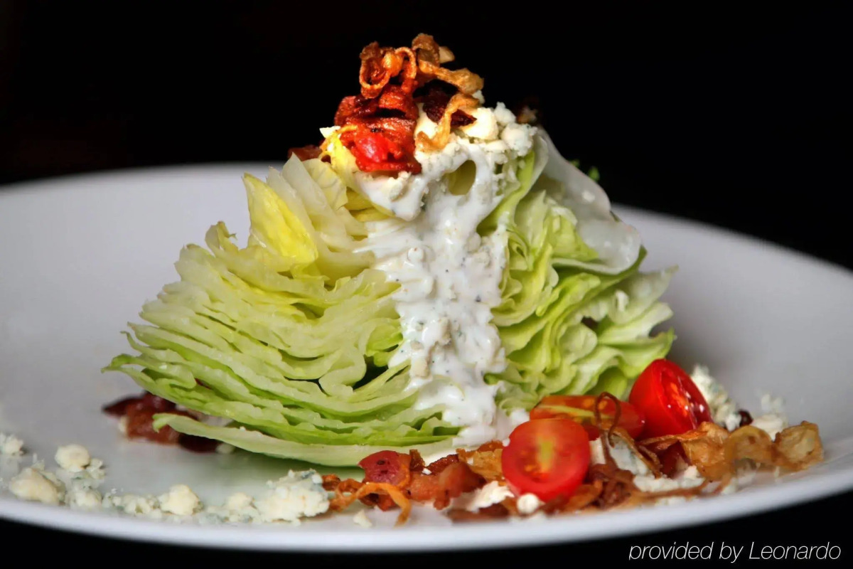 Lakeside Inn and Casino