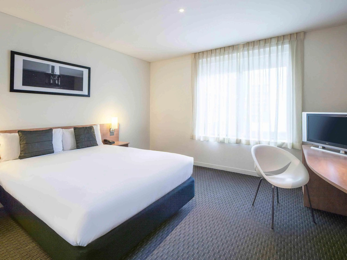 ibis Melbourne Hotel and Apartments