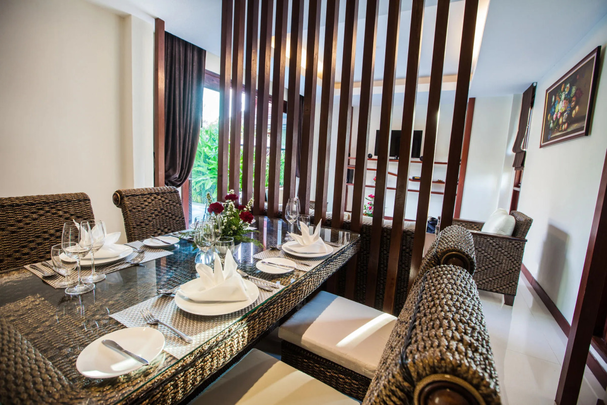 Howard Johnson by Wyndham Phuket Naiyang