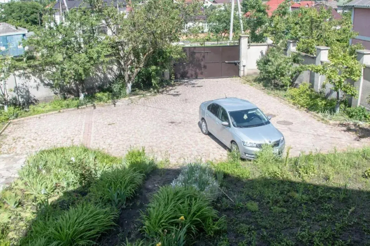 Отель Ezio Palace