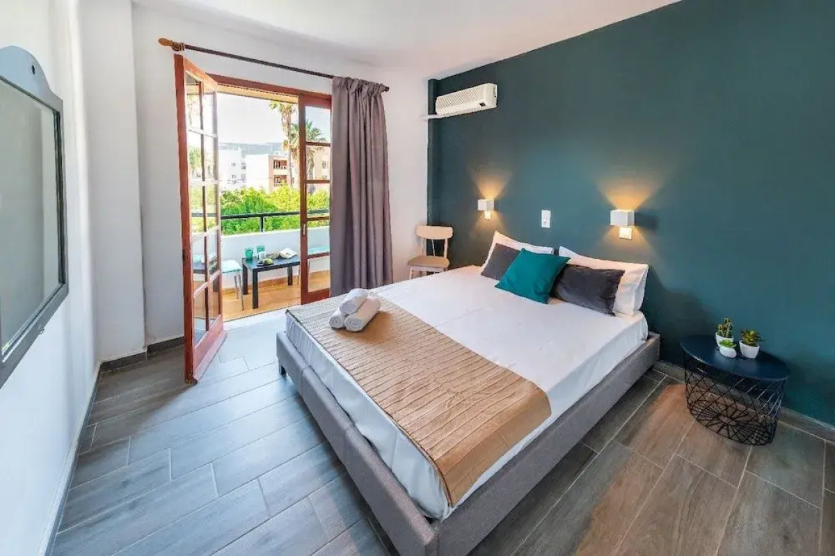 Jonathan City Apartments