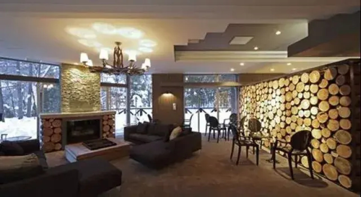 The Ridge Hotel & Apartments