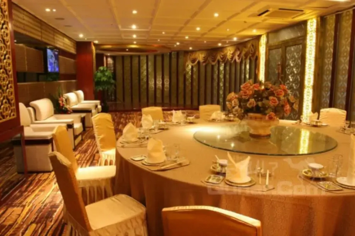 Chengdu Tianfu Pretty Hotel