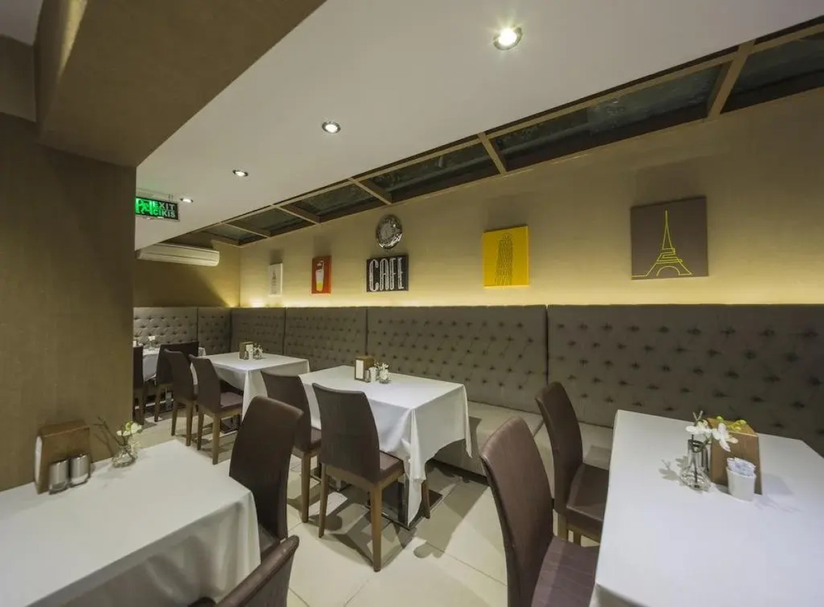 BGuest Hotel & Residence