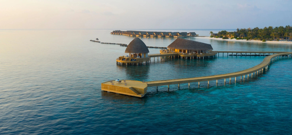 Emerald Faarufushi Resort & Spa