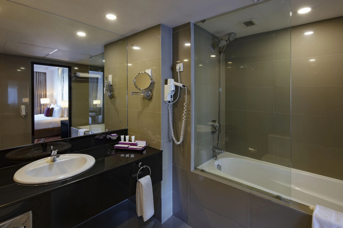 Cinnamon Lakeside Colombo