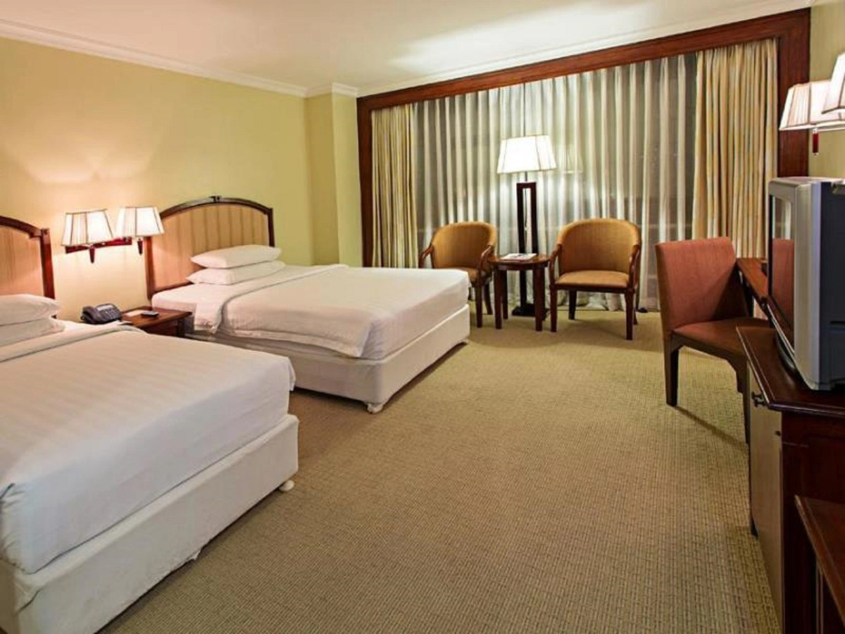 Cebu Parklane International Hotel