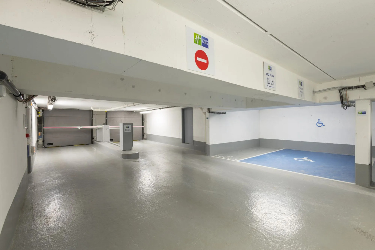 Holiday Inn Express Paris - Velizy by IHG