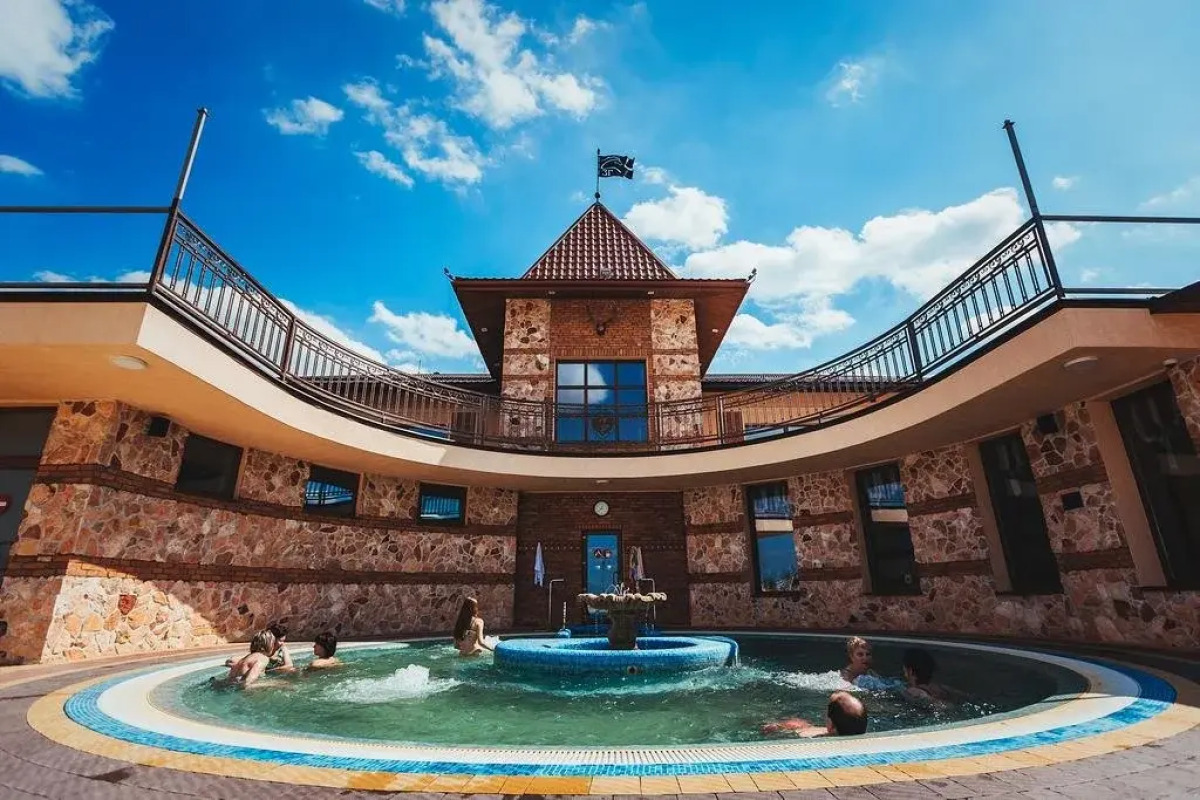 Zolota Gora Hotel-Rancho