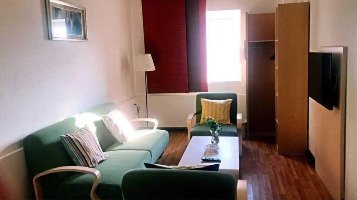 Ibis Dalian Zhongshan Square Hotel