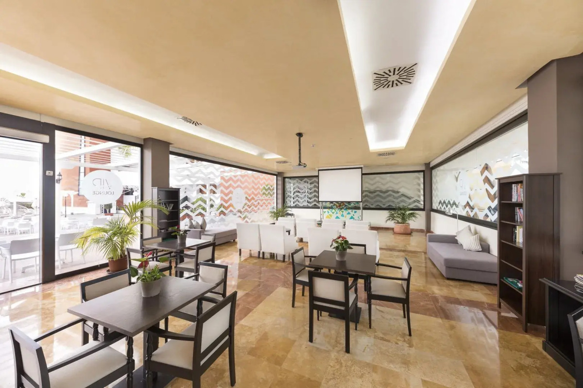 Be Live Experience La Nina