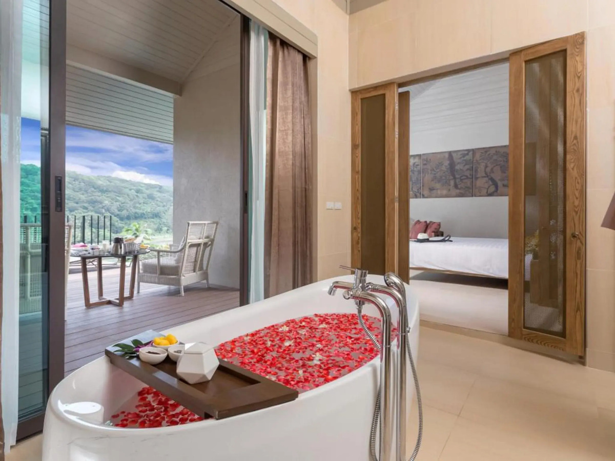 SUNSURI PHUKET, Nai Harn Beach