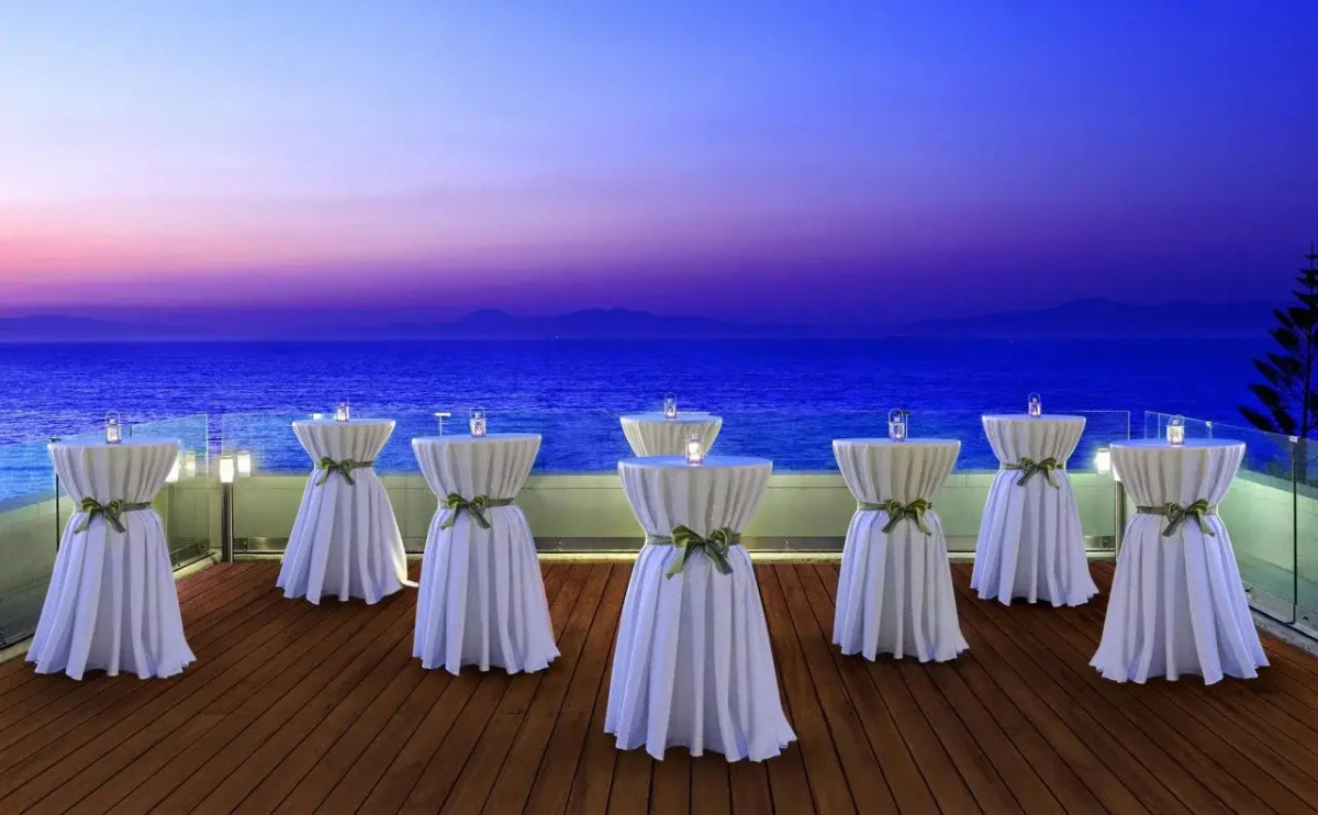 Курортный отель Sheraton Rhodes Resort