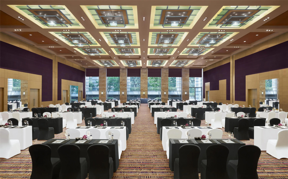 Grand Hyatt Mumbai Hotel and Serviced Apartments