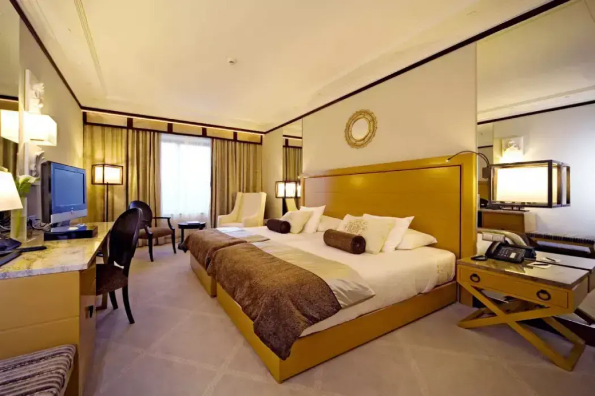 Grande Real Villa Italia