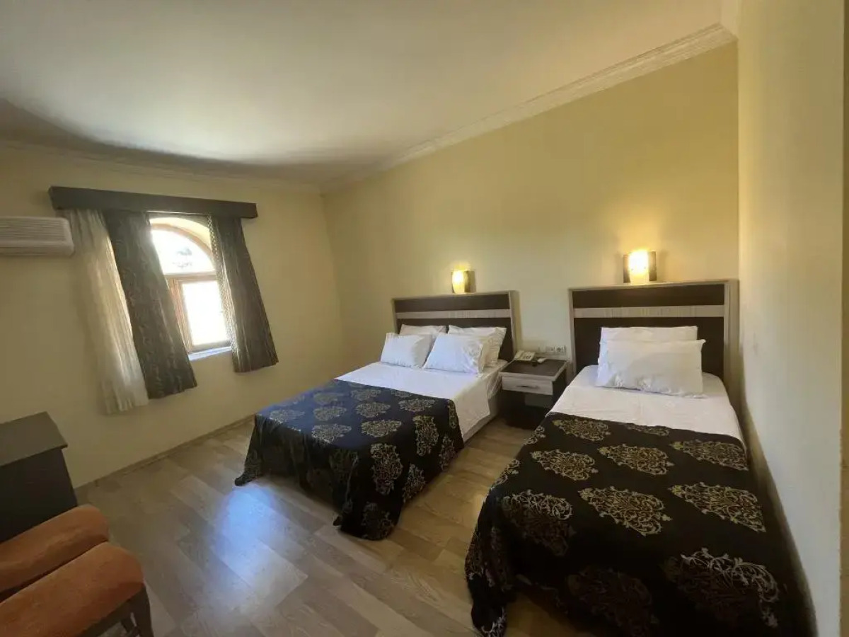 Nemrut Euphrat Hotel