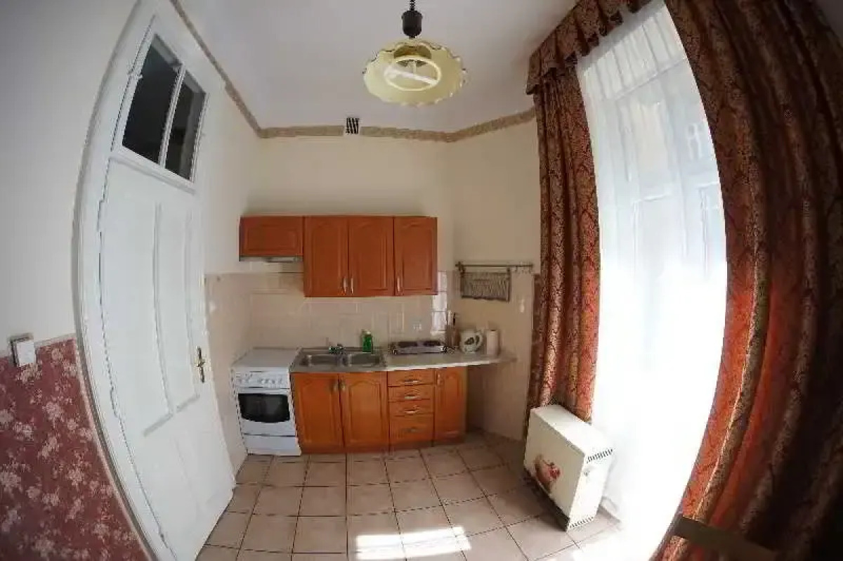 Metropolitan Apartments