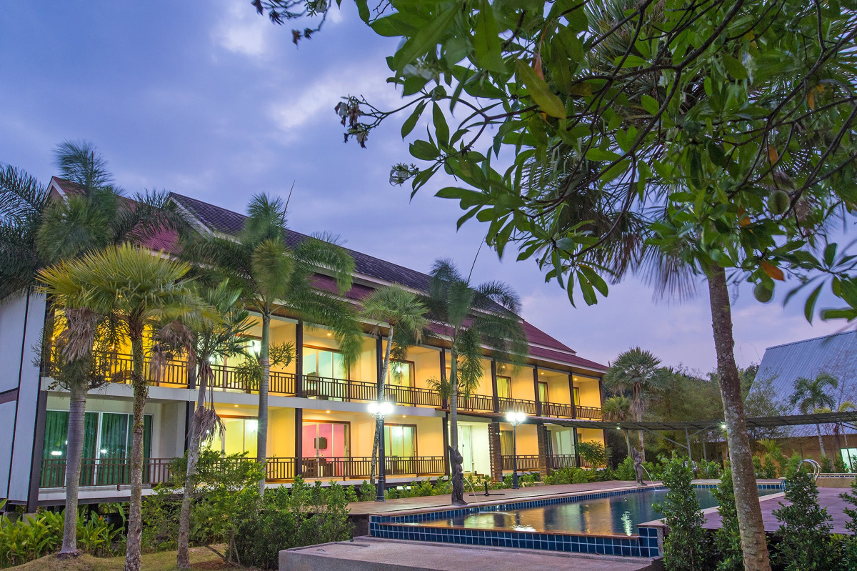 Krabi Home Town Boutique