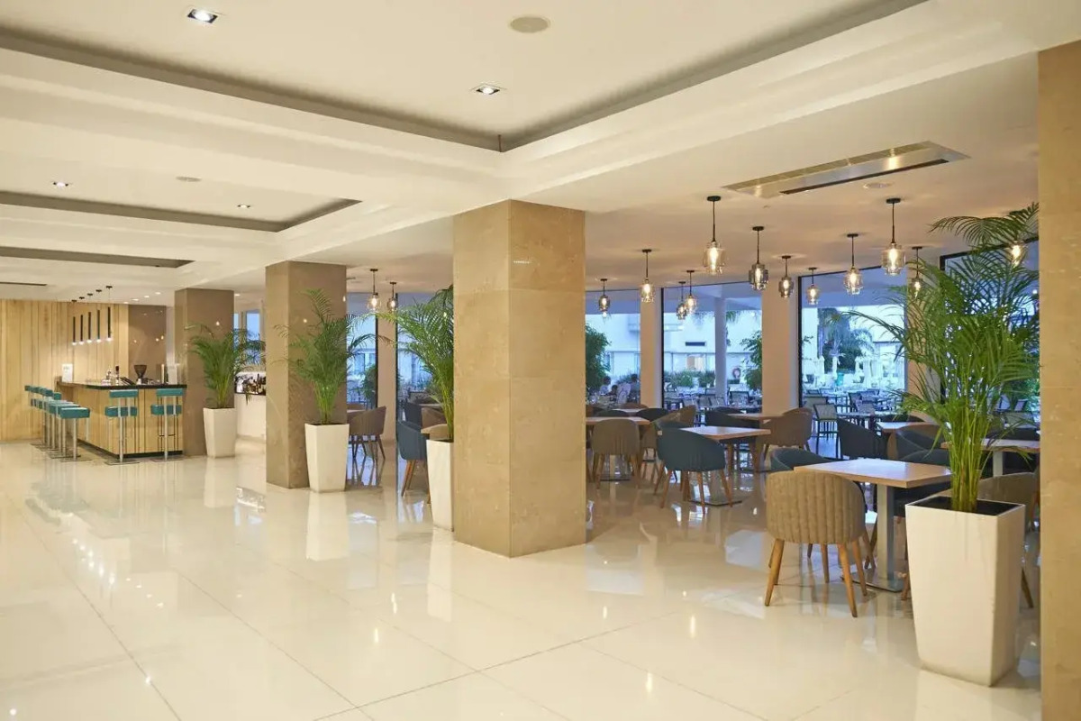 Sunrise Oasis Hotel & Waterpark