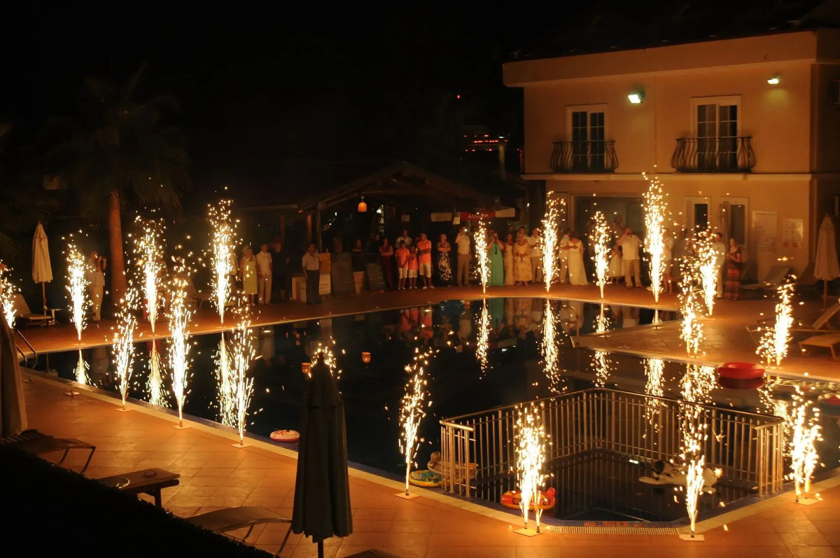 Sea Breeze Hotel & Apartments