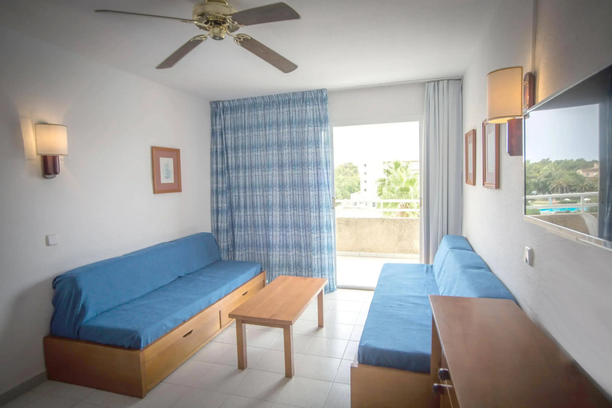 Hotel Club Cala Romaní