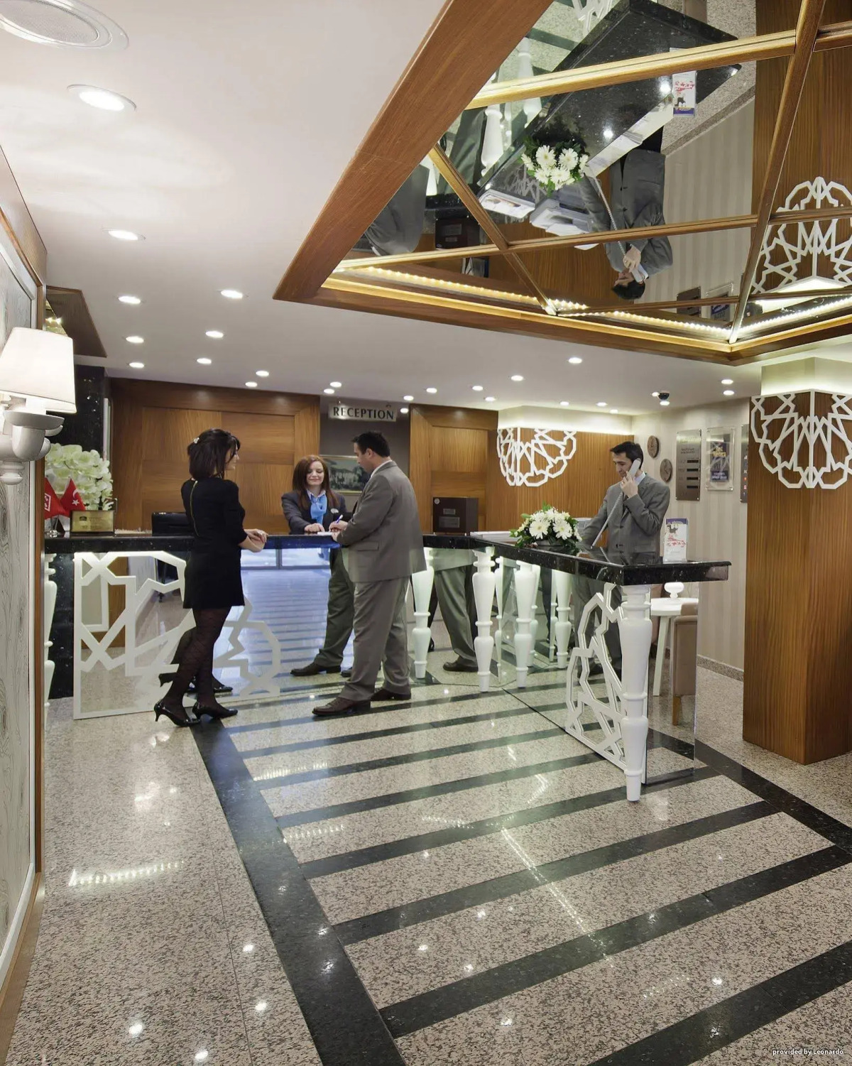 Best Western Plus Khan Hotel