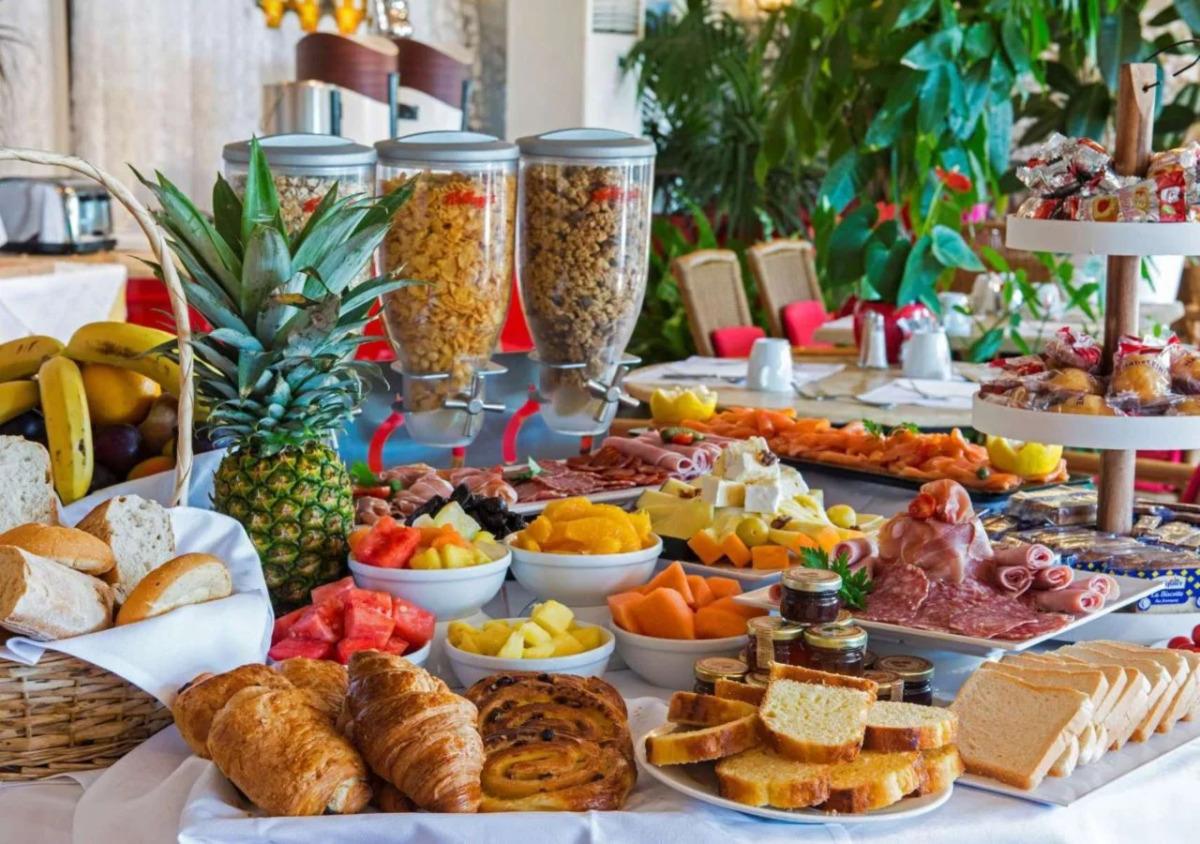 Отель West End Nice