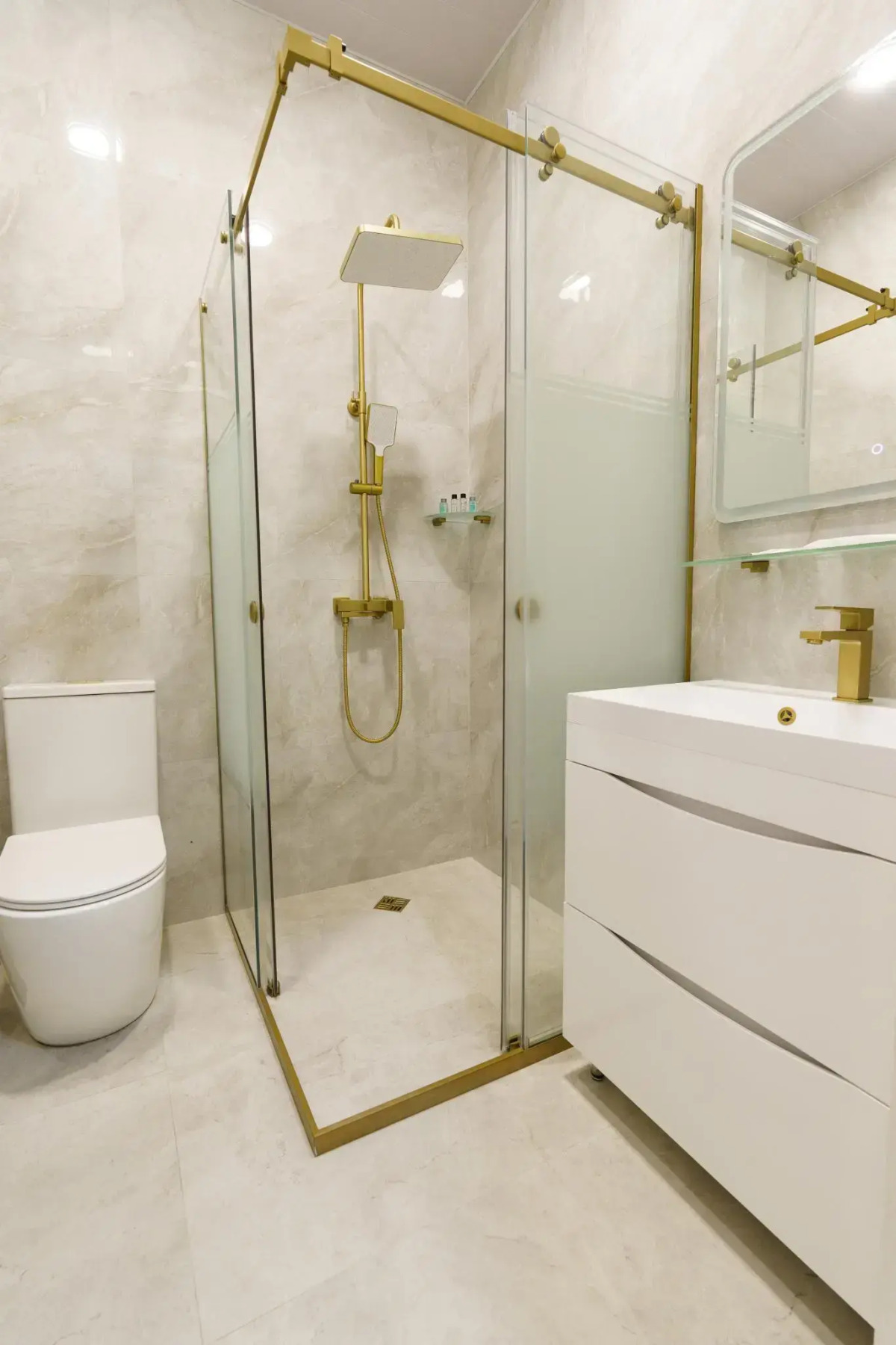 Lazy land hotel (Лэйзи лэнд отель)