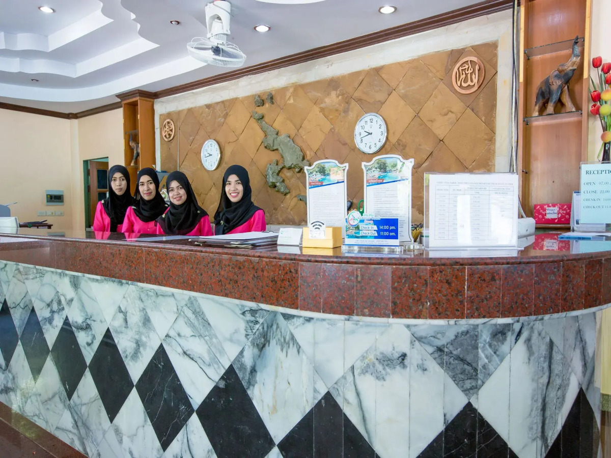 Phi Phi Andaman Beach Resort