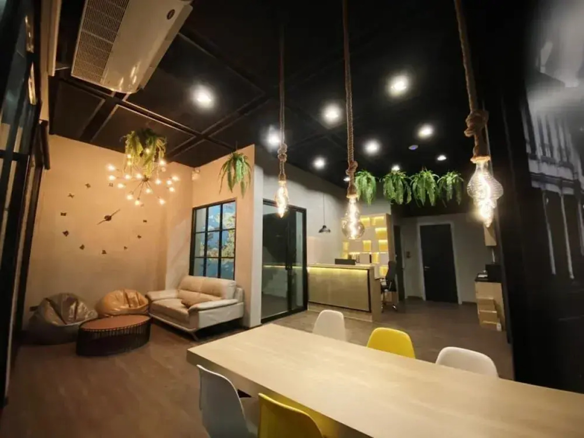 Patong Poshtel - Adults Only - Hostel