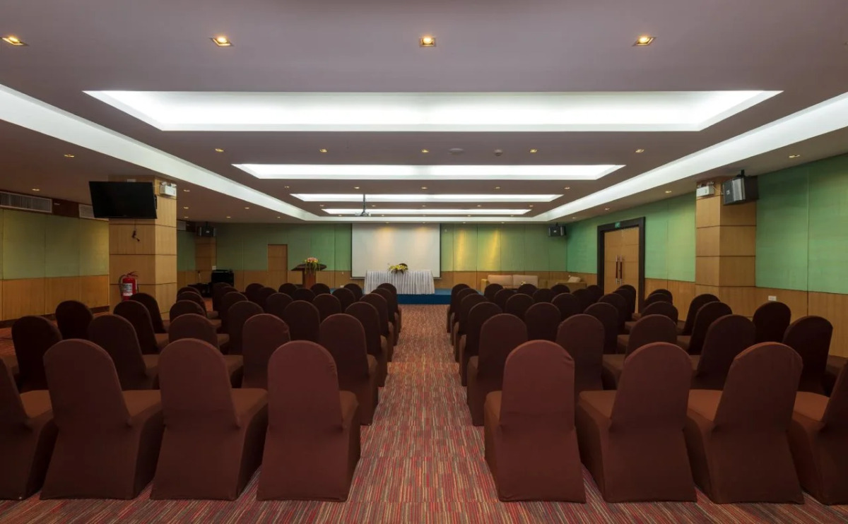 Pinnacle Grand Jomtien Resort and Beach Club