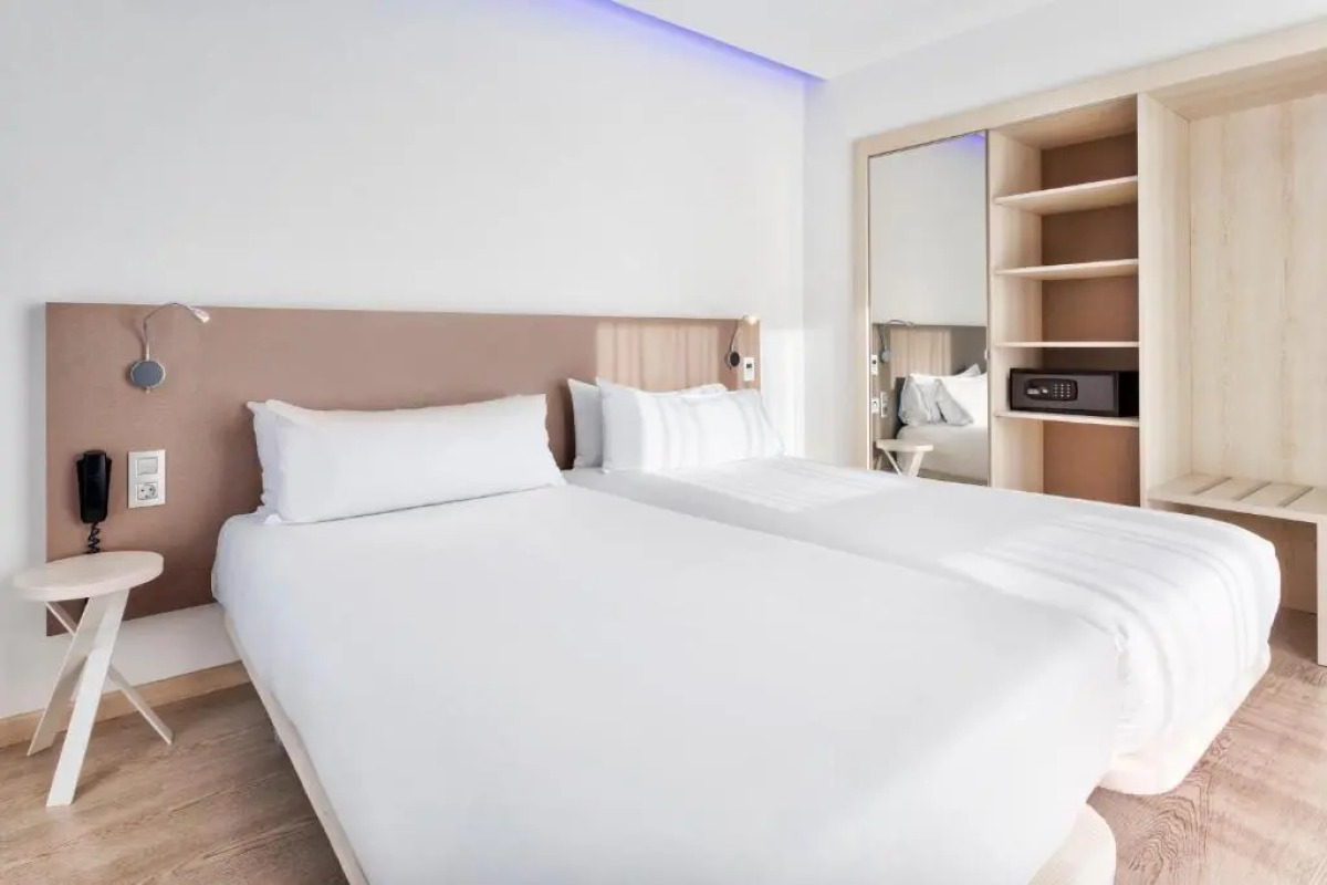 B&B Donostia San Sebastián Aeropuerto Hotel 