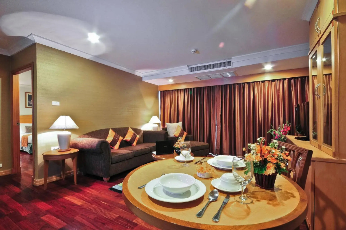 Admiral Suites Bangkok