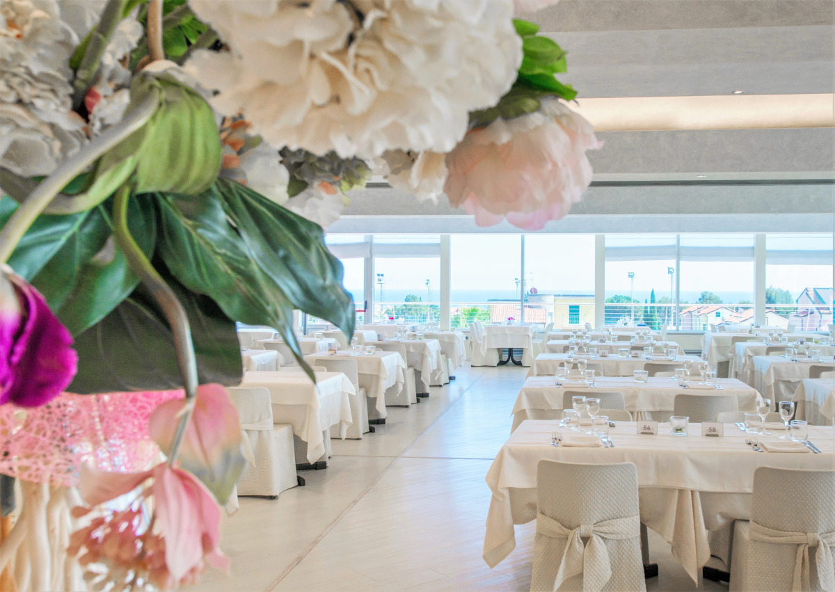 Отель Loano 2 Village