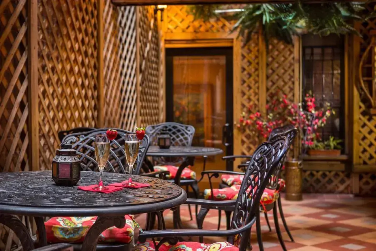 Casablanca Hotel by Library Hotel Collection