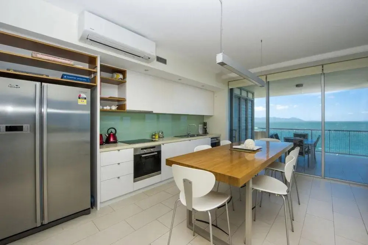 1 Bright Point Apartment 5101