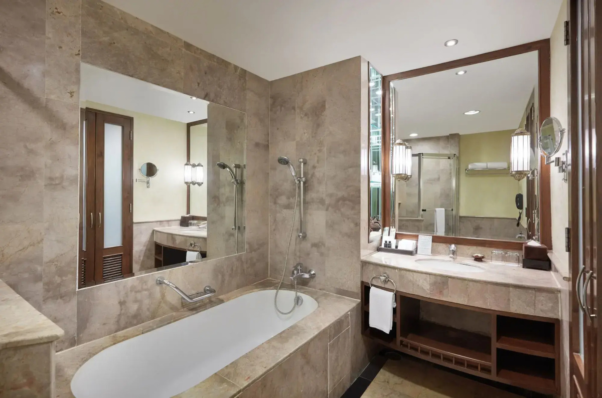 The Davis Bangkok Hotel