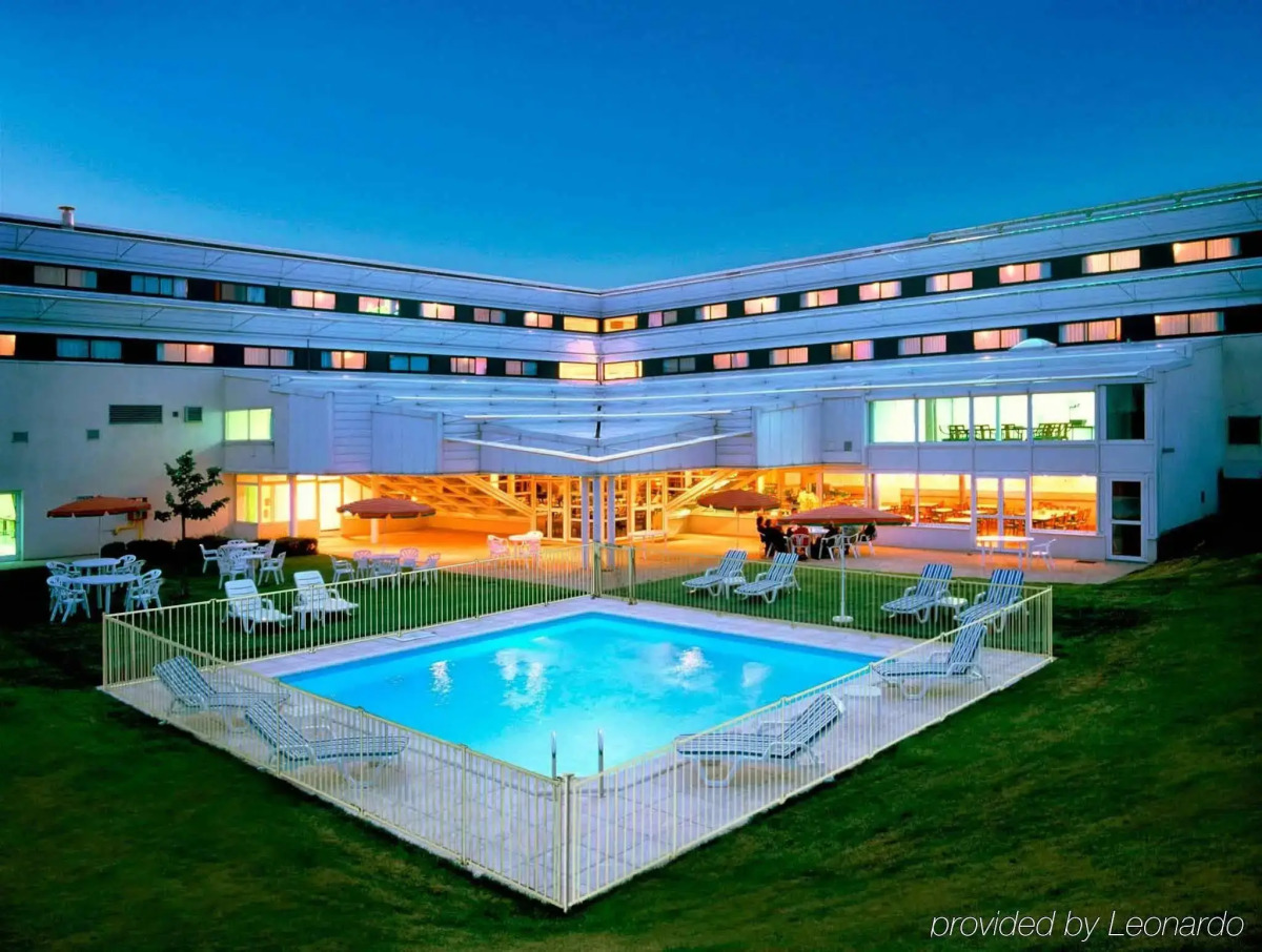 Отель ibis Site du Futuroscope