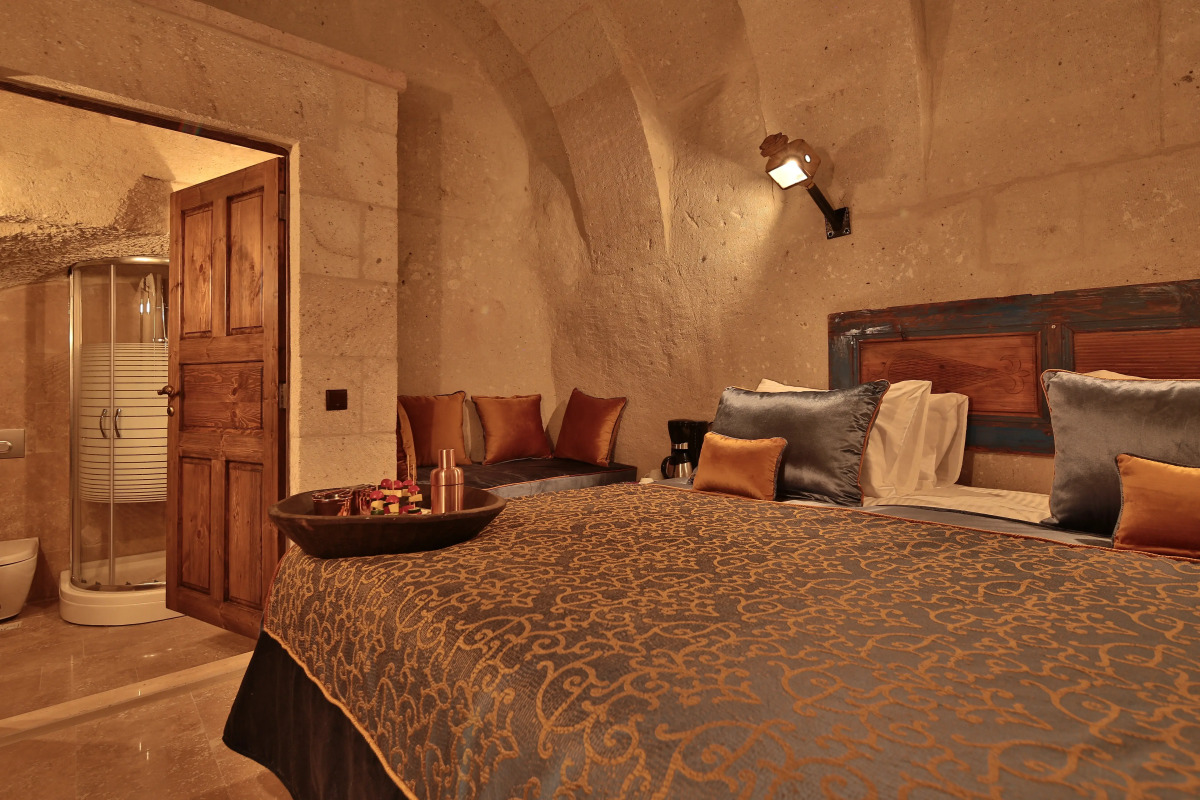 The Owl Cave Hotel