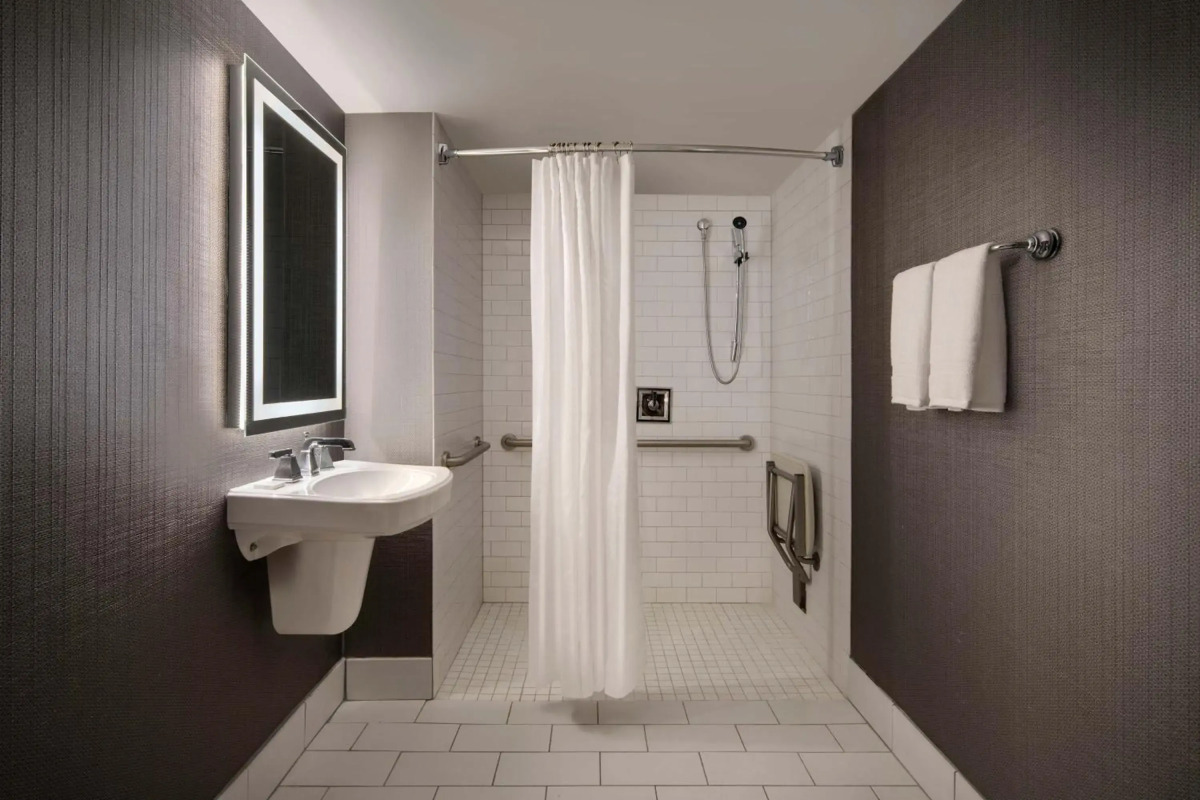 Sheraton Philadelphia Downtown