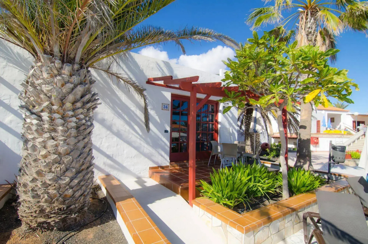 Bungalows Castillo Club Lake