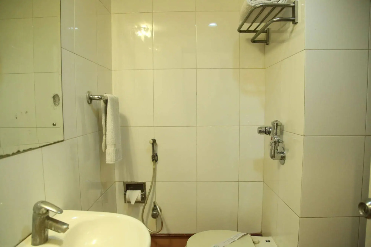 Hotel Tourist Deluxe