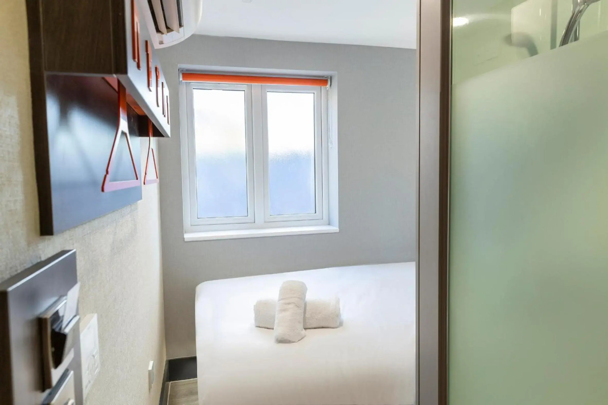 Renaissance London Heathrow Hotel