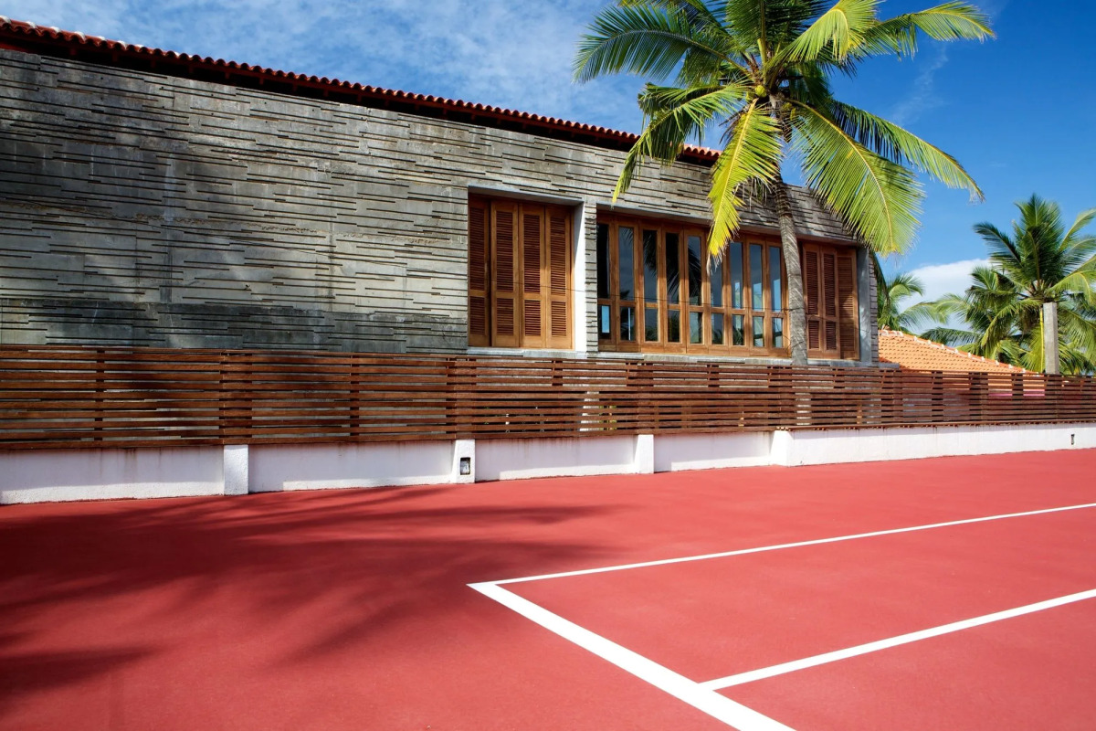 UTMT Underneath the Mango Tree Beach & Spa